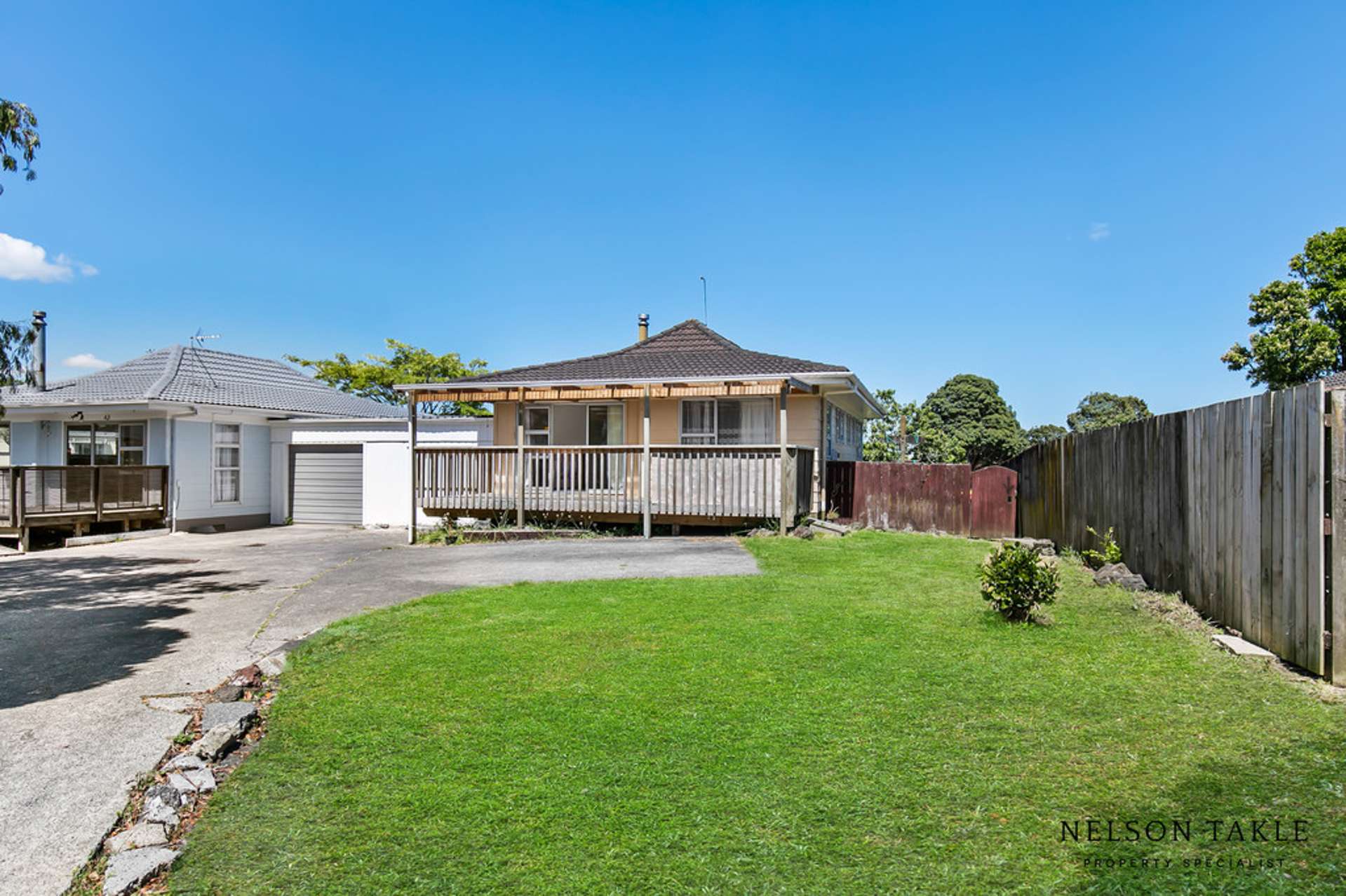 1/10 Dorendia Place Clendon Park_0