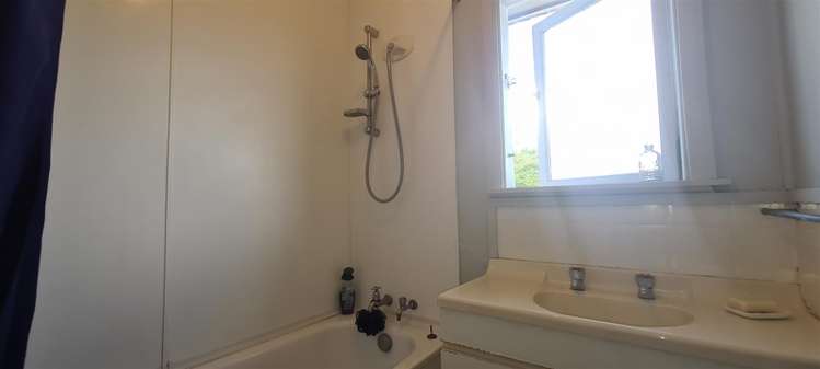 112 Racecourse Road Waipukurau and Surrounds_9