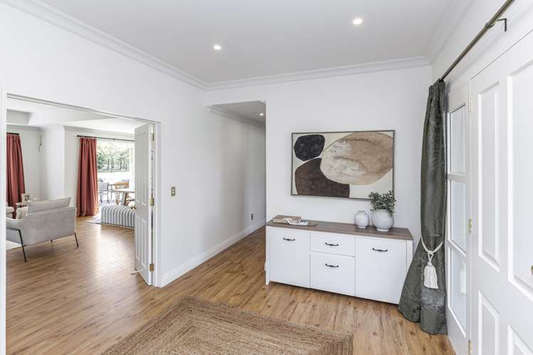 65 Glengarriff Drive Lincoln_12