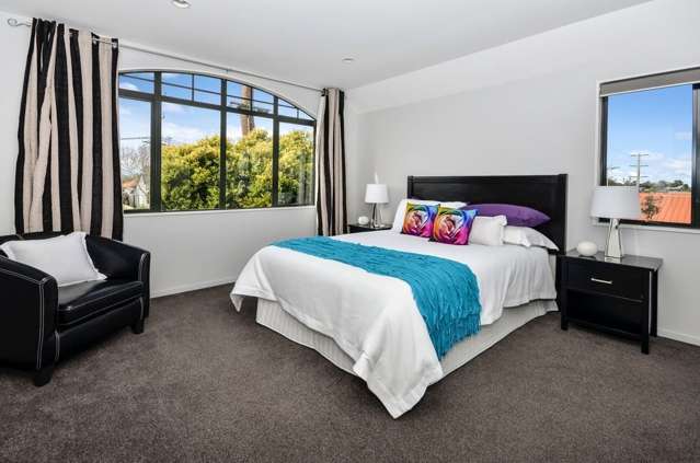 2/96 Eversleigh Road Belmont_4