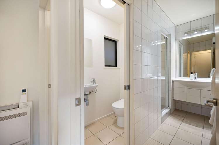 9/8 Mckerrow Place Fernhill/Sunshine Bay_19