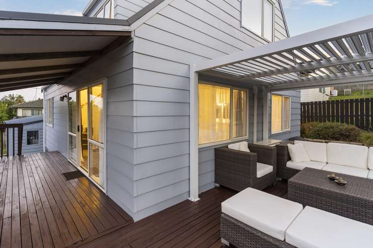 16 Carillon Place Massey_6