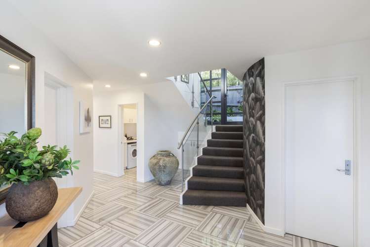 11a Te Awakura Terrace Mount Pleasant_13