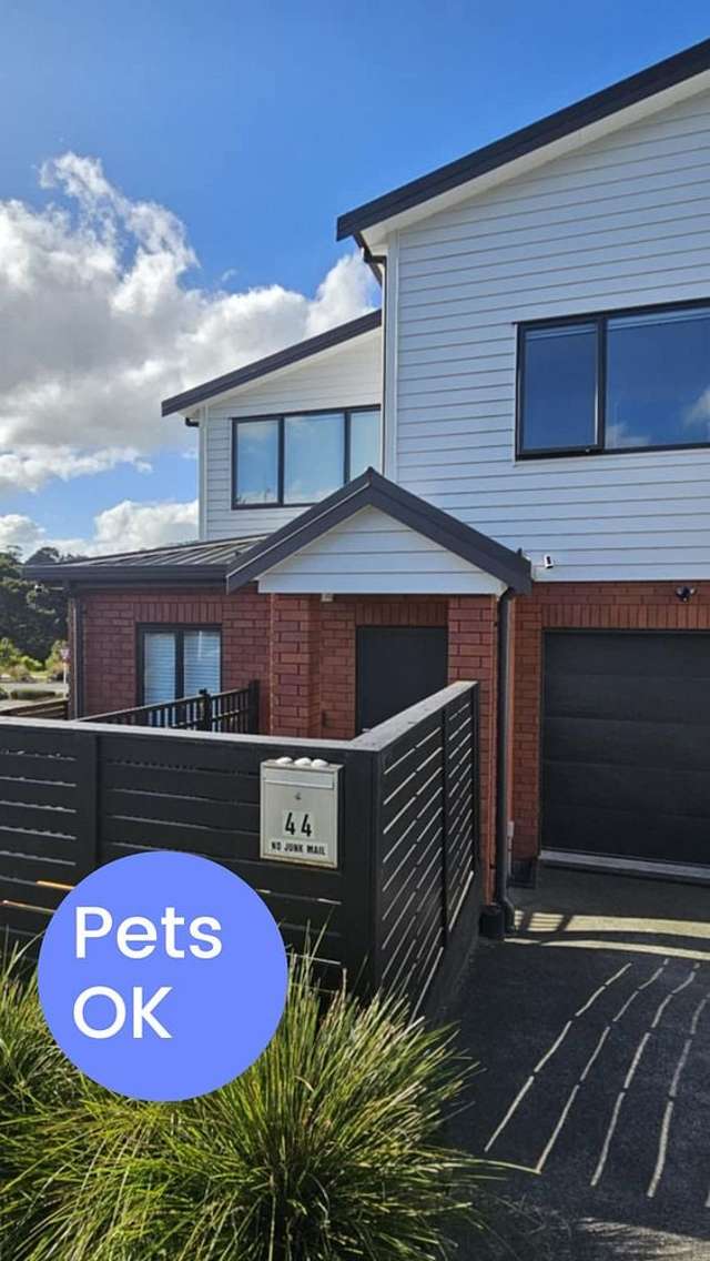 Modern 3BR Home in Long Bay – Pets Welcome!