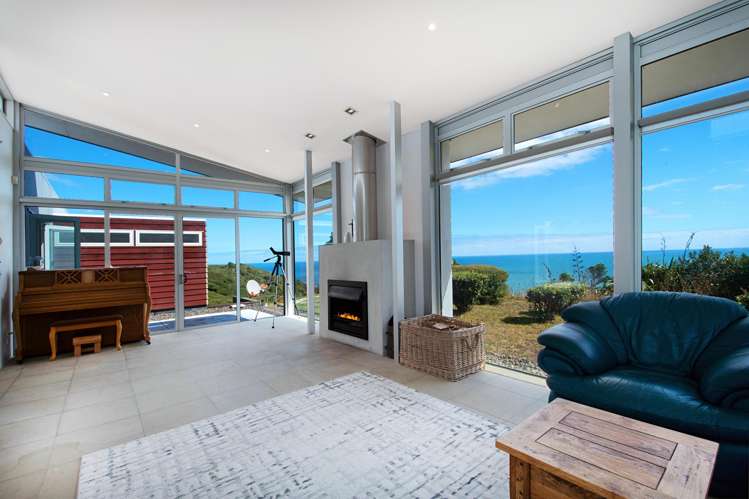 449 Oaia Road, Muriwai Beach_4