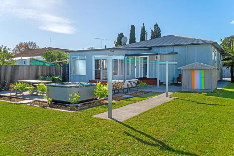 129 Iranui Road_2