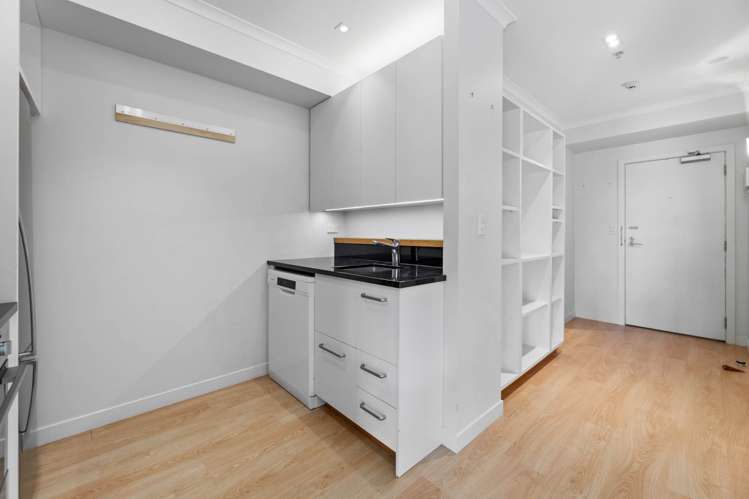 10b/1 Emily Place Auckland Central_7