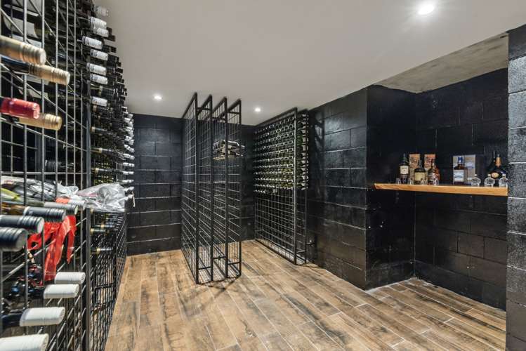 255 Clifton Road Whitford_25