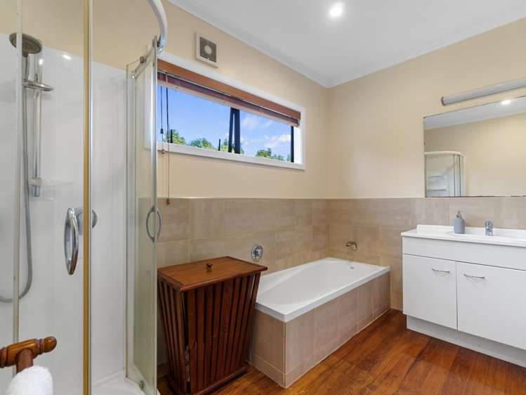 946 Limeworks Loop Road Te Pahu_15