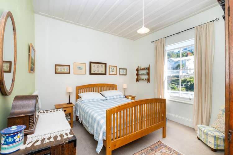 1 Seaview Terrace Bluff Hill_12