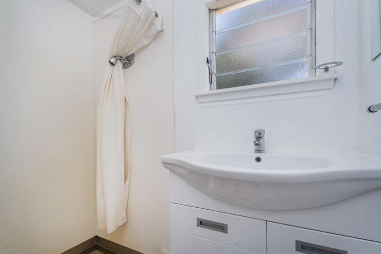 30 Oyster Drive Cooks Beach_16