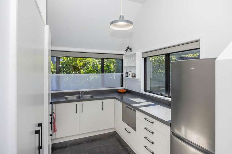 8A George Street Claudelands_5