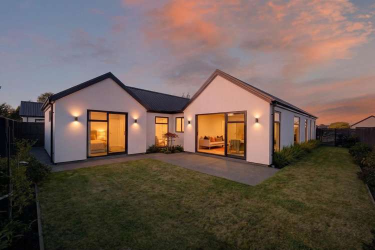 119 Skibbereen Drive Halswell_23