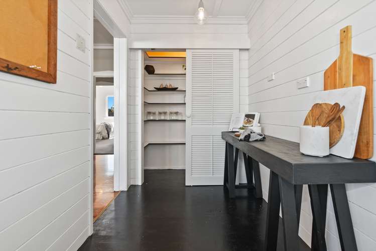 42 Macfarlane Street Hamilton East_17