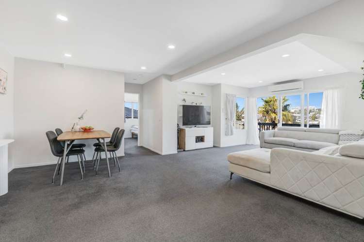 19a Masterton Road Rothesay Bay_12