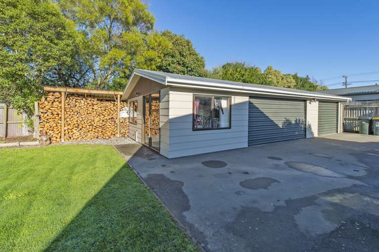 4 School Lane Kirwee_19
