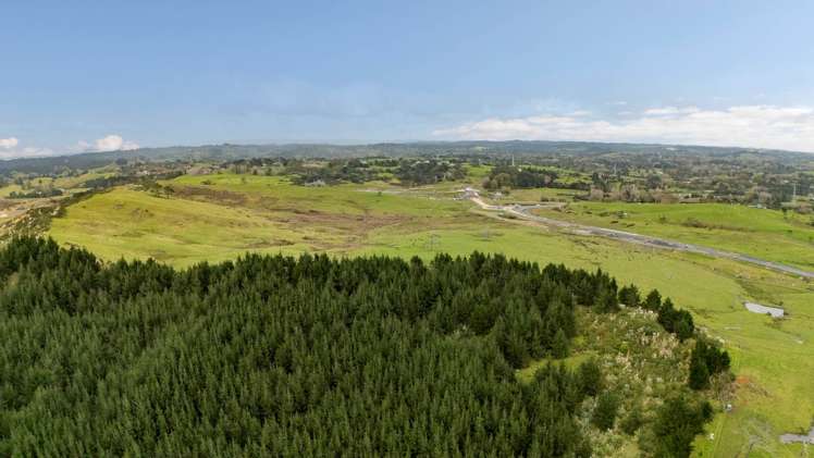 Village 2/& Balance Land, Ara Weiti Road Okura Bush_13