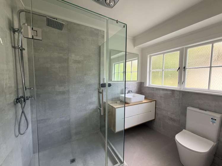 30 Glencourt Place 10878_6