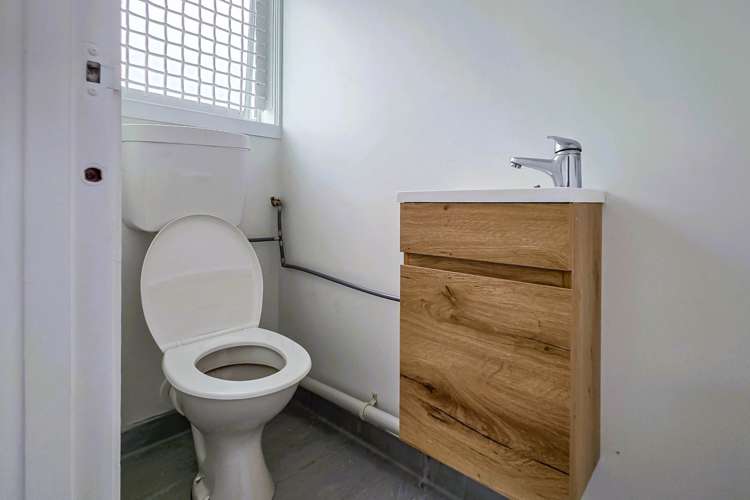 Unit J/197 Great South Road Takanini_5