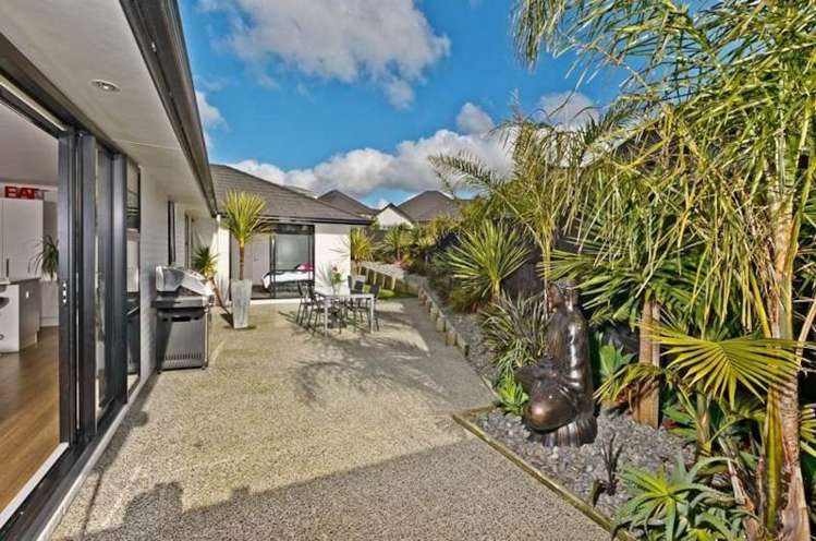 2 Steamer Road Silverdale_19