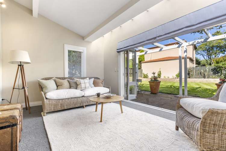 26 Jubilee Avenue Devonport_10