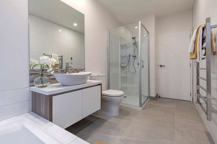 1 Louisa Lane Wainui_12