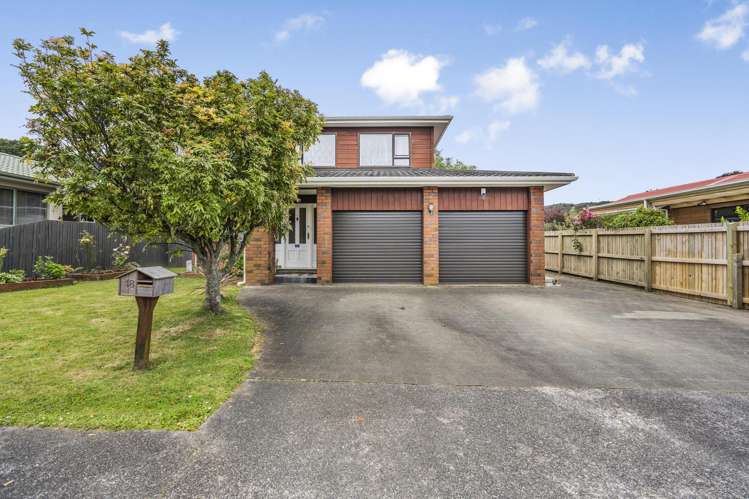 18 Karamea Grove Wainuiomata_1