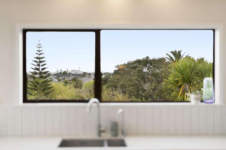 10B Parr Terrace Castor Bay_12