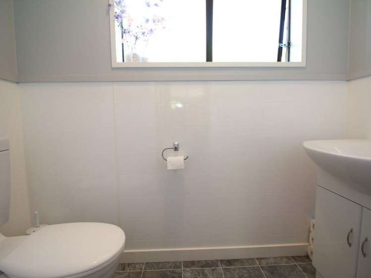 13 Hefford Place Allenton_13