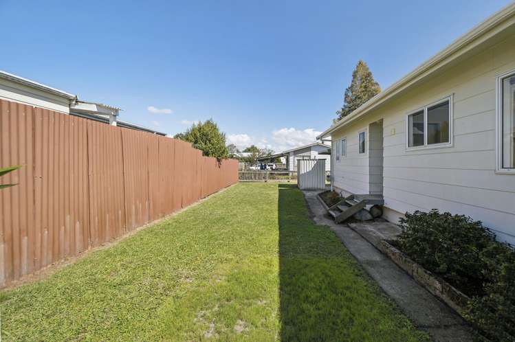 16 Aspen Place Owhata_14