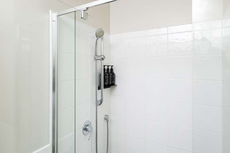 - 117/2 Reads Quay Gisborne_7