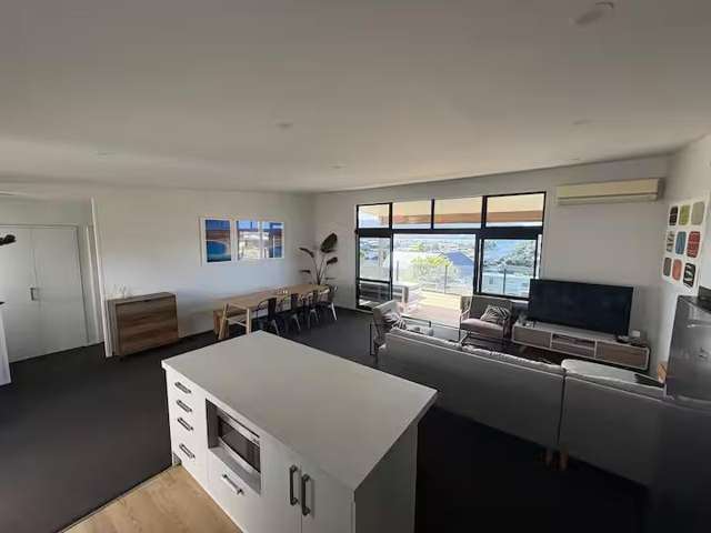 24 Panorama Parade Pauanui_3