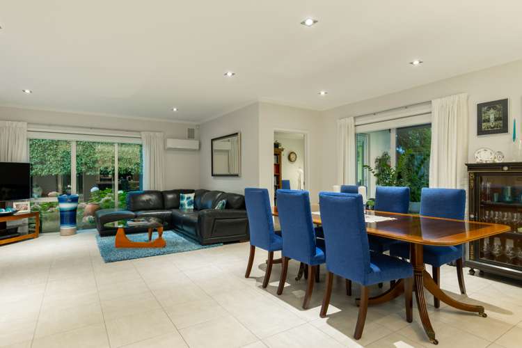 8 Covent Gardens Springlands_11