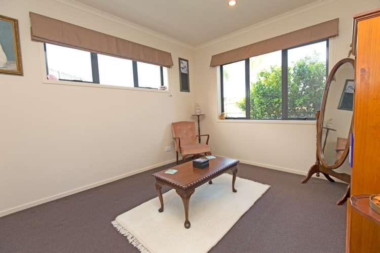 113 Alec Craig Way Gulf Harbour_16