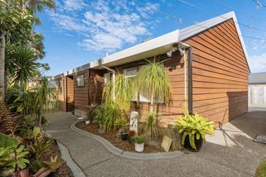 31B Lyn Grove_2