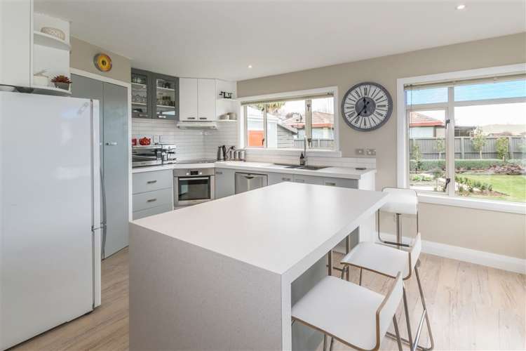 215 Barrington Street Somerfield_4