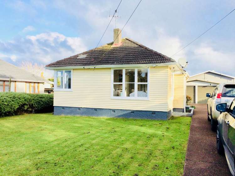 34 Caen Road Panmure_7