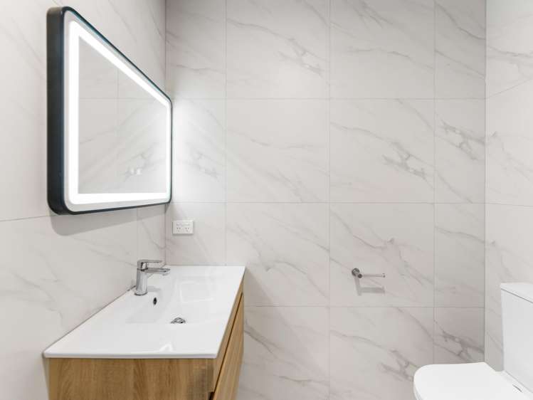 8/28 Smythe Road Henderson_17