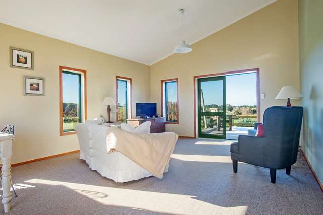 224 Riversdale Road Riversdale Beach_4