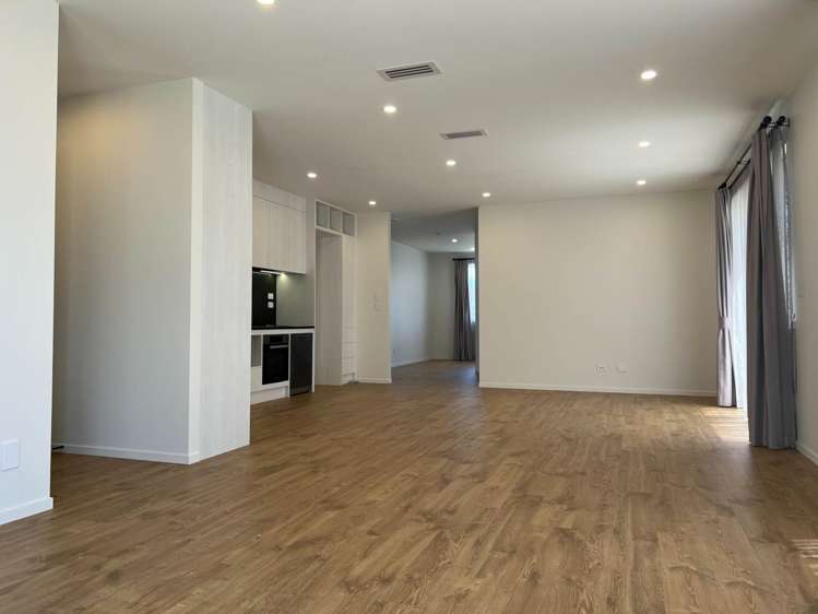 72 Drumbuoy Drive Flat Bush_18