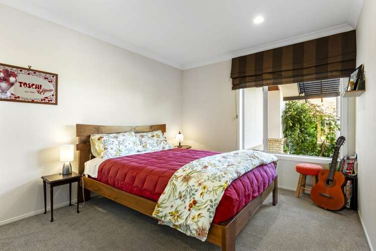 12 Kentia Way Somerville_16