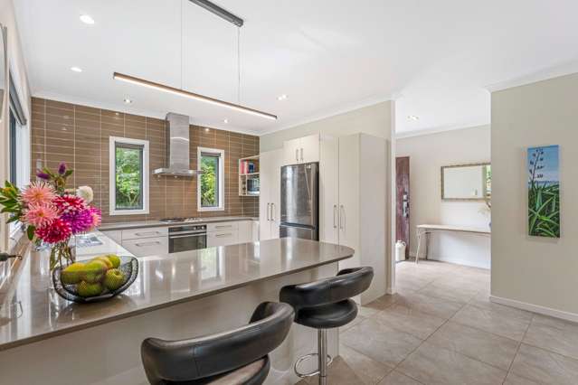 174 Mapara Road Acacia Bay_3