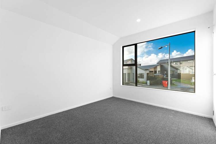 10 Aquamarine Avenue Wainui_15