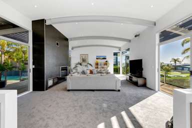 8 Intrepid Crescent_2