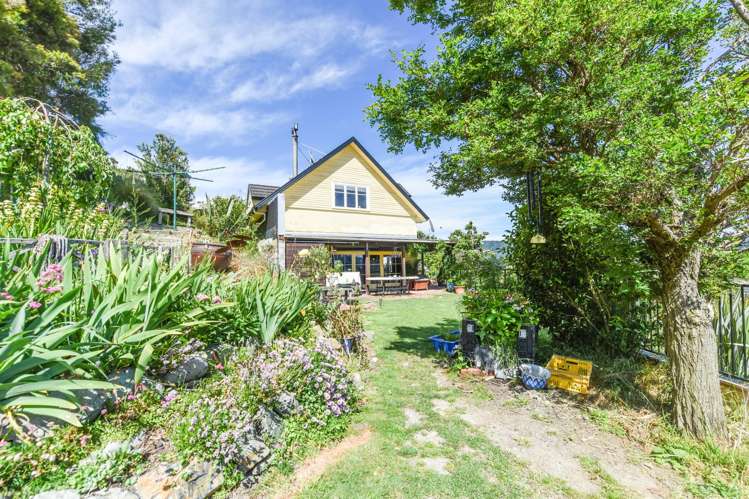 51 Boons Valley Road Waikawa_5