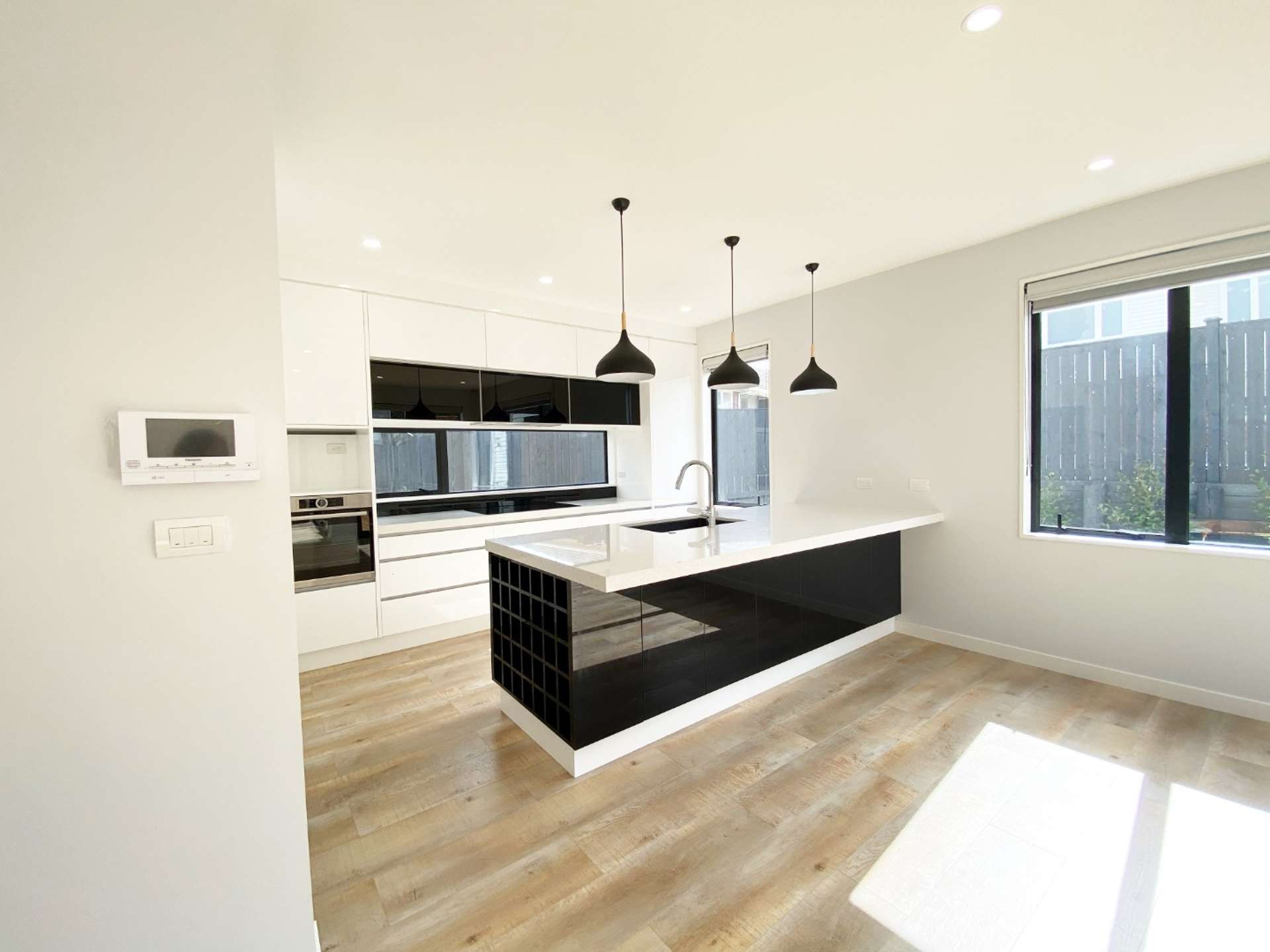 91 Buckley Road 1662_0
