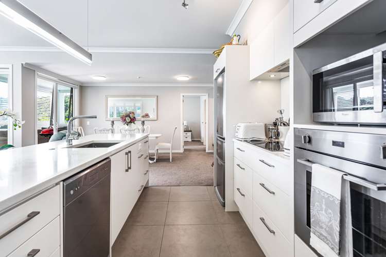 102 Eaves Bush Parade Orewa_8