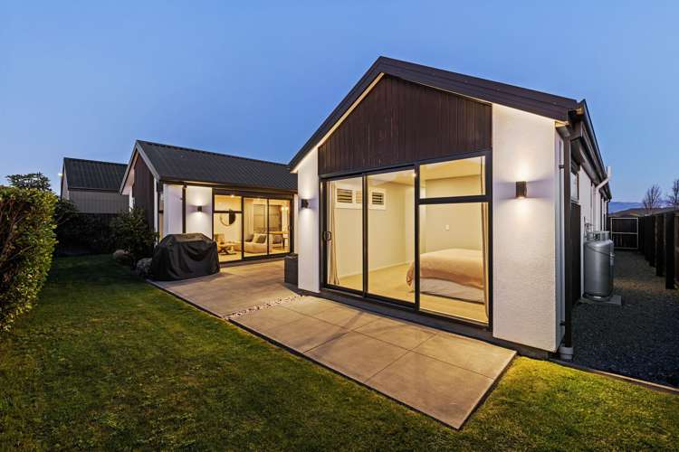 15 Luxembourg Crescent Halswell_22