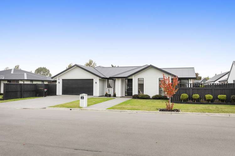 11 Saint James Place_0