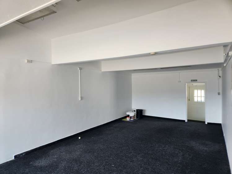 95 West Coast Road Glen Eden_2